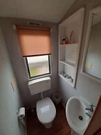 Golden Gate Holiday Centre - Holiday Accommodation 10581