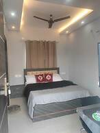 Staylo Paradise Villa