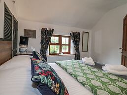 Yoxall Cottage