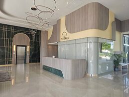 Phetara Hotel Mahachai by PCL