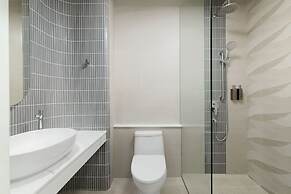 Phetara Hotel Mahachai by PCL