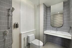Phetara Hotel Mahachai by PCL