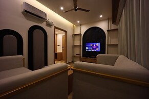 Pride heritage hotel