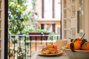 Modern Flat in Historic Rome Center