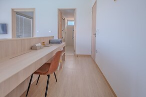 The Salin Seaview Villas