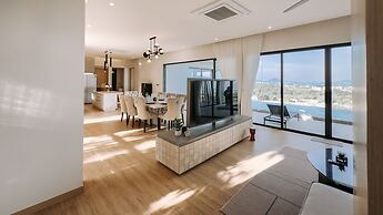 The Salin Seaview Villas