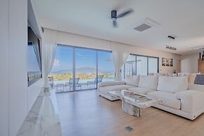 The Salin Seaview Villas