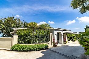 The Salin Seaview Villas