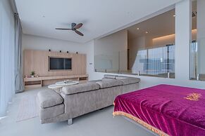 The Salin Seaview Villas