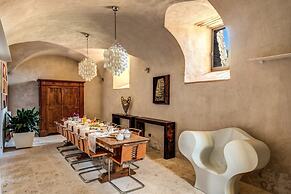 Torre Fortunata is a Beautiful Medieval Tower