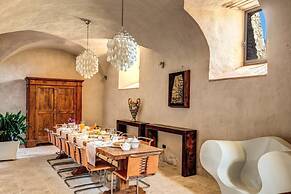 Torre Fortunata is a Beautiful Medieval Tower
