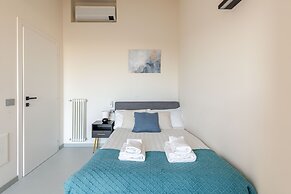 Luxury Penthouse 2 Bedooms 2 Bathrooms