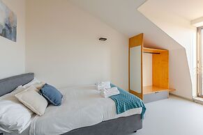 Luxury Penthouse 2 Bedooms 2 Bathrooms