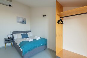 Luxury Penthouse 2 Bedooms 2 Bathrooms