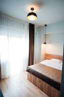 FLY & STAY AT GEORGE'S