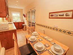 Flat 17 Greta Grove