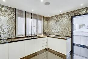 Exceptional Apartment - Near Eiffel Tower
