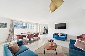 Exceptional Terrace apt - La D Fense - Bail Mob
