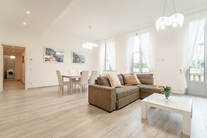 Mugiasca Modern Apartment by Wonderful Italy