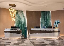Holiday Inn Qingdao CBD by IHG