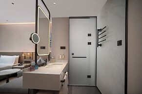 Holiday Inn Qingdao CBD by IHG