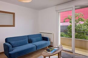 Quality Suites Valenciennes