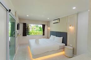The Neenlawat Riverside Resort & Spa