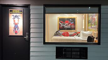 Motorcycle Inn