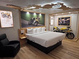 Motorcycle Inn