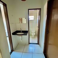 Casa com piscina espaçosa