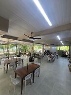 Kawan Beach House and Sanctuary