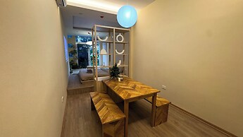 Home. Homestay