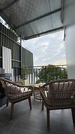 Home. Homestay