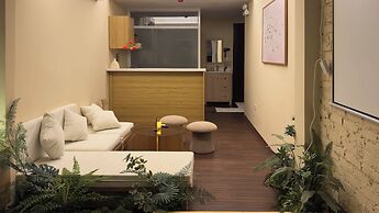 Home. Homestay
