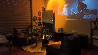 Home. Homestay