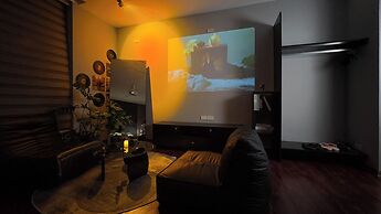 Home. Homestay
