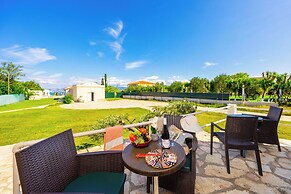 Koulouris Beach Hotel