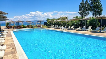 Koulouris Beach Hotel