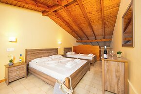 Koulouris Beach Hotel