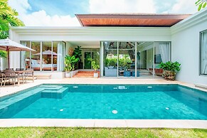 Trichada Stylish Private Pool Villa 3, Bang Tao