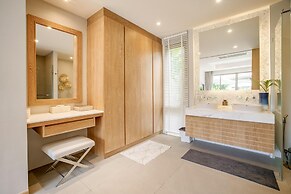 Stylish 3BR Pool Villa, Bang Tao + Airport Shuttle