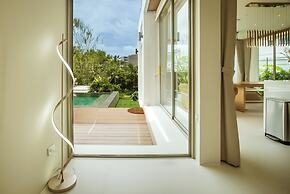 Akal Pool Villa