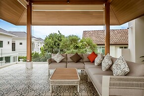 Akal Pool Villa