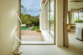 Akal Pool Villa