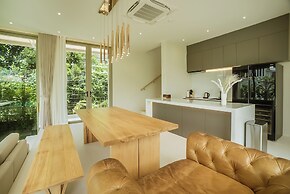 Akal Pool Villa