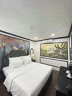 Diamond Hotel