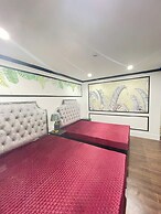 Diamond Hotel