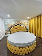 Diamond Hotel