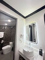 Diamond Hotel