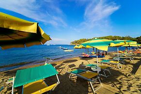 Hotel in Capoliveri with private beach
